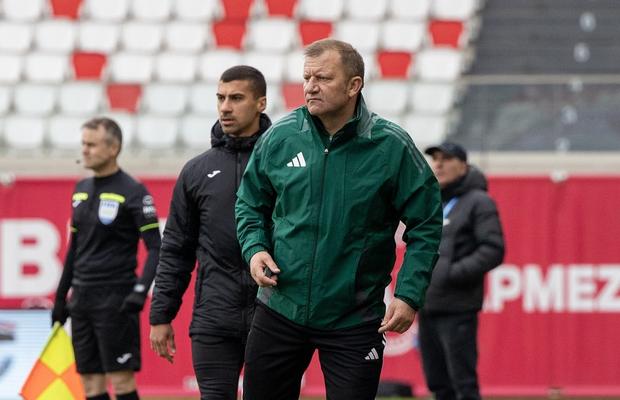 Dorinel Munteanu critică fotbaliștii români: „Nu mi se pare normal”