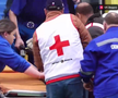 Cea mai brutală ciocnire între fotbaliști într-un meci din Rusia! Două ambulanțe au intrat pe teren, iar jucătorii au fost transportați de urgență la spital