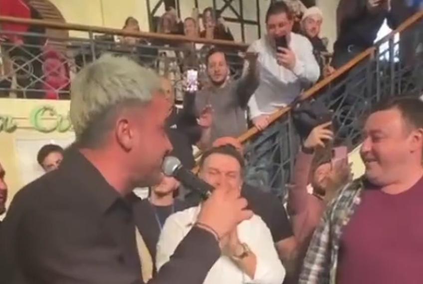 În ziua în care echipa lui juca în Superligă, Constantin Budescu cânta manele cu Adi de la Vâlcea