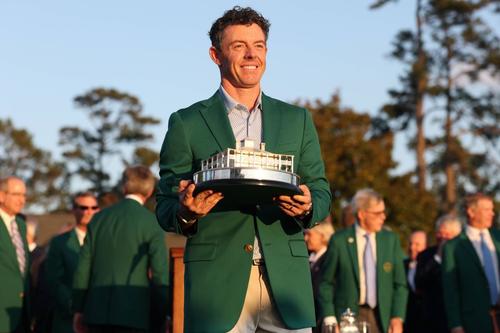 Rory McIlroy, cu trofeul de la Masters, cucerit pentru a doua oară în 2026 Foto: Imago Images
