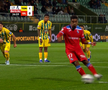 Un jucător din prima ligă a Portugaliei a atins mingea de două ori la executarea loviturii de la 11 metri, iar arbitrul a decis repetarea acestuia / foto: abola.pt.