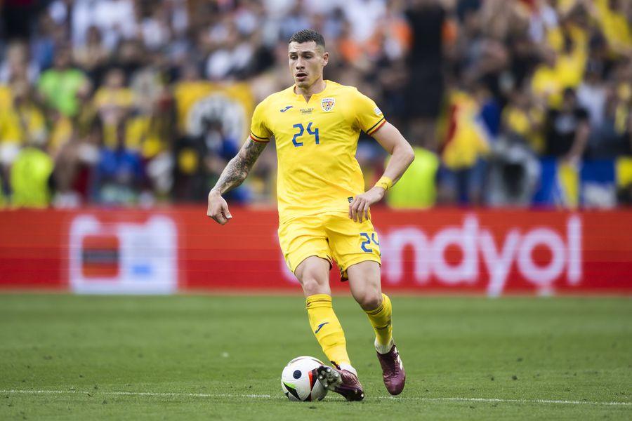 Bogdan Racovițan și-a luat avânt spre naționalele României grație încrederii de care a avut parte la Botoșani din partea lui Marius Croitoru Marius Croitoru, primul interviu după doi ani de pauză: „I-aș vrea la Botoșani pe Tănase și Olaru, dar îmi revin repede din vis” + „Văd că FCSB înseamnă acum Faci Ce Spune Mirel”