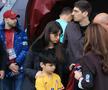 Imagini cu familia Lucescu înainte de Rapid - FC Argeș // foto: Ionuț Iordache (GSP)