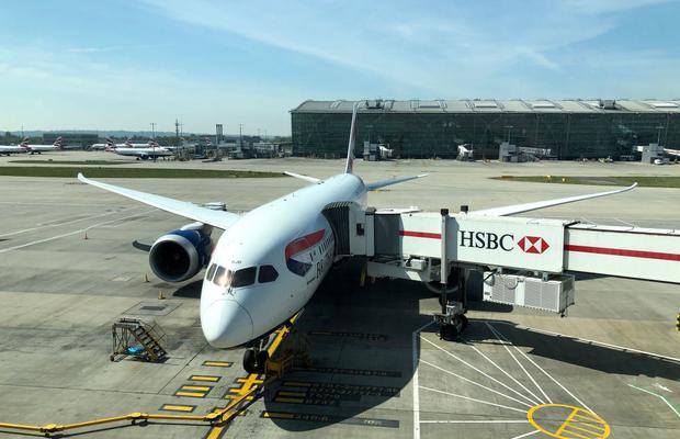 FOTO Imagini ireale din Spania » ce se întâmplă în timpul pandemiei de coronavirus pe aeroportul din Teruel