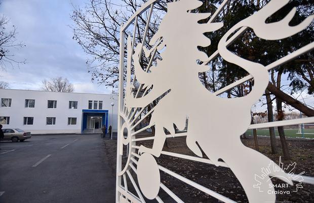 EXCLUSIV „Lunca Jiului”, atuul Craiovei pentru titlu » Gică Craioveanu: „E de 5 stele! Real Madrid și Barcelona au condiții similare”