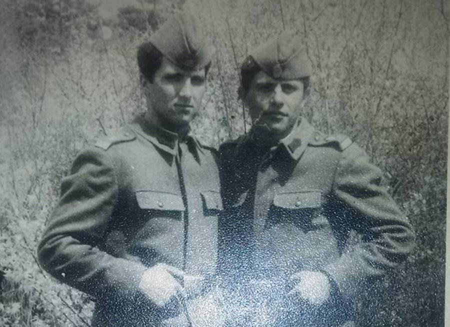 EXCLUSIV VIDEO Poveste dură de viață! În anii '90 teroriza defensivele Diviziei A, acum e profesor la Teologie: „Am muncit în mină, la lopată”