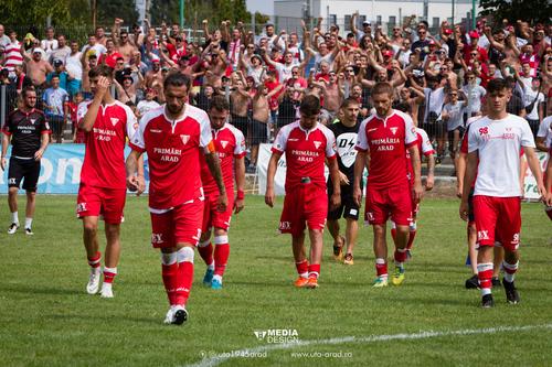 FOTO: Facebook @UTA Arad