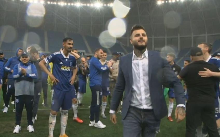 FC U Craiova a promovat matematic în Liga 1. Adrian Mititelu Jr., patronul echipei în absența tatălui său condamnat la închisoare, a lansat un mesaj războinic rivalei din Liga 1, pe care o va întâlni începând cu sezonul următor.