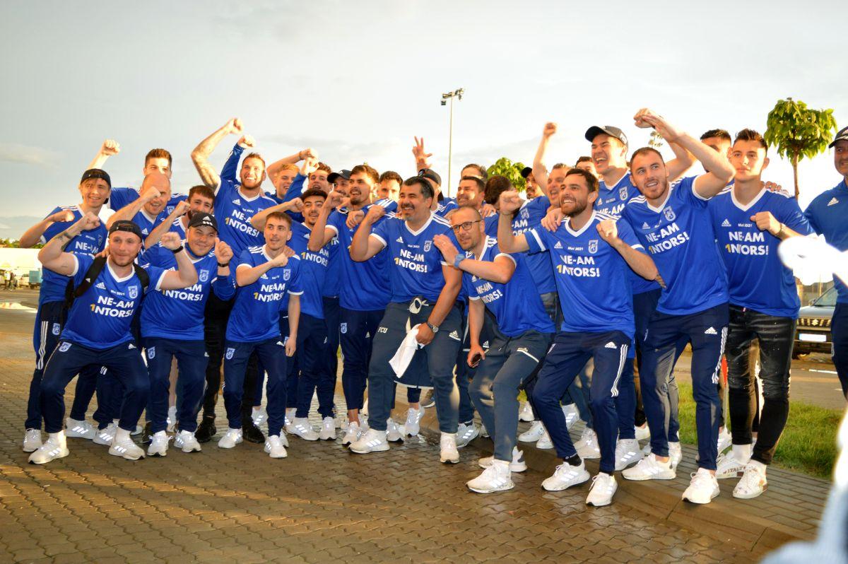 FC U Craiova în Liga 1 » Denis Ispas, interviu spumos după promovare: „Dacă eram tehnici, jucam la 21:45! Noi așa am promovat”