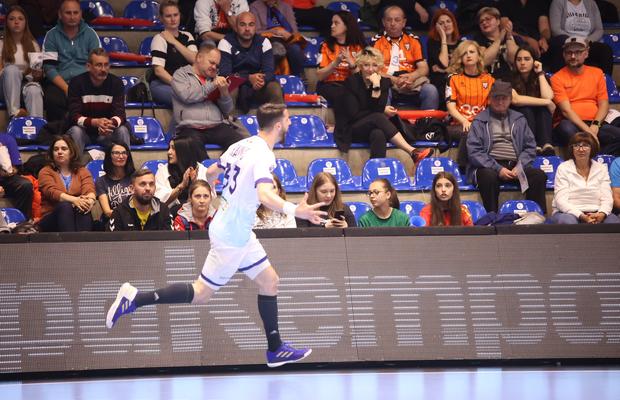 CSM Constanța - Minaur Baia Mare e finala Cupei României la handbal masculin! Prima semifinală dramatică: 4 reprize adiționale