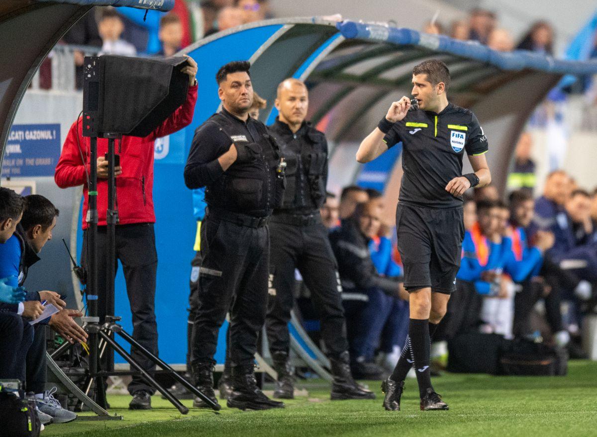 Denis Alibec a primit amenințări după ce a fost eliminat la Craiova: „Nu se iartă pentru ce a făcut! Au fost «n» mesaje că ar fi dat meciul pentru FCSB”