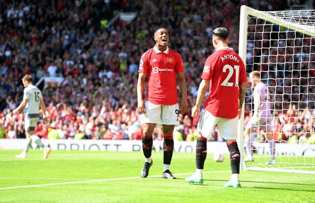 Manchester United, tot mai sigură de locurile de Champions League după victoria cu Wolverhampton