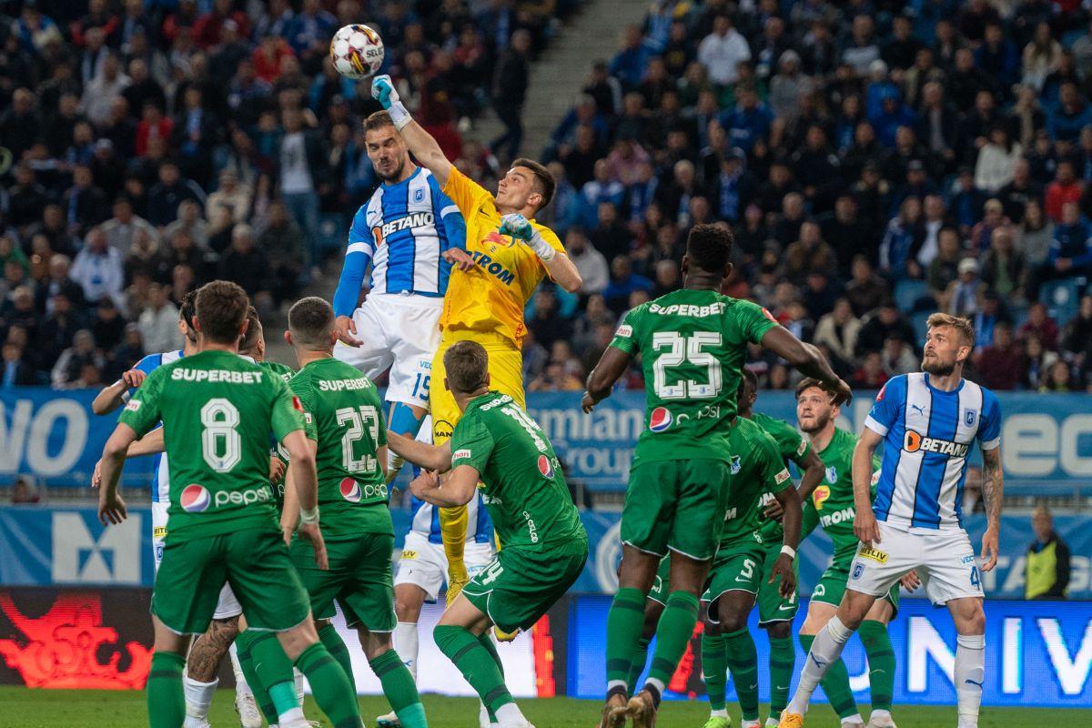 Și FCSB e la mâna ei după Universitatea Craiova - Farul! » Lupta la titlu, DINAMITATĂ! Noul clasament