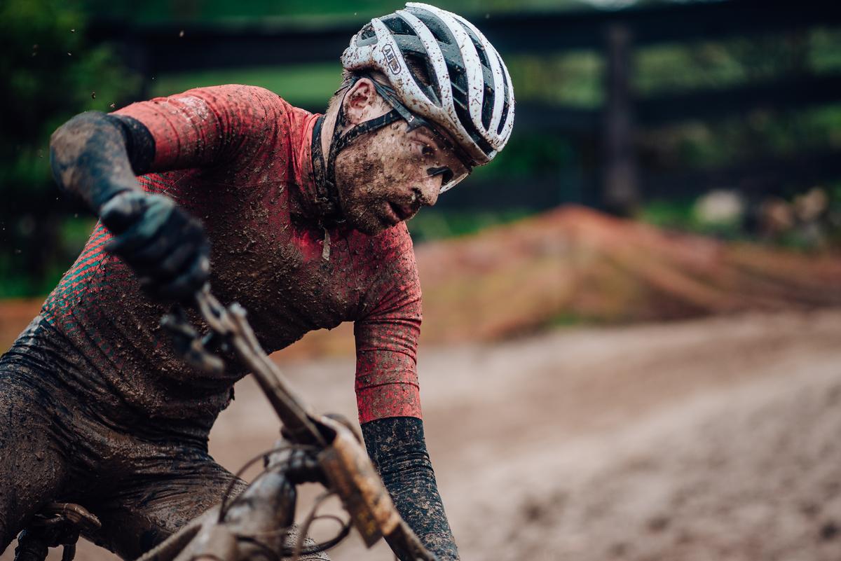 Imagini cât o mie de cuvinte » S-au terminat Campionatele Europene de Mountain Bike de la Cheile Grădiștei