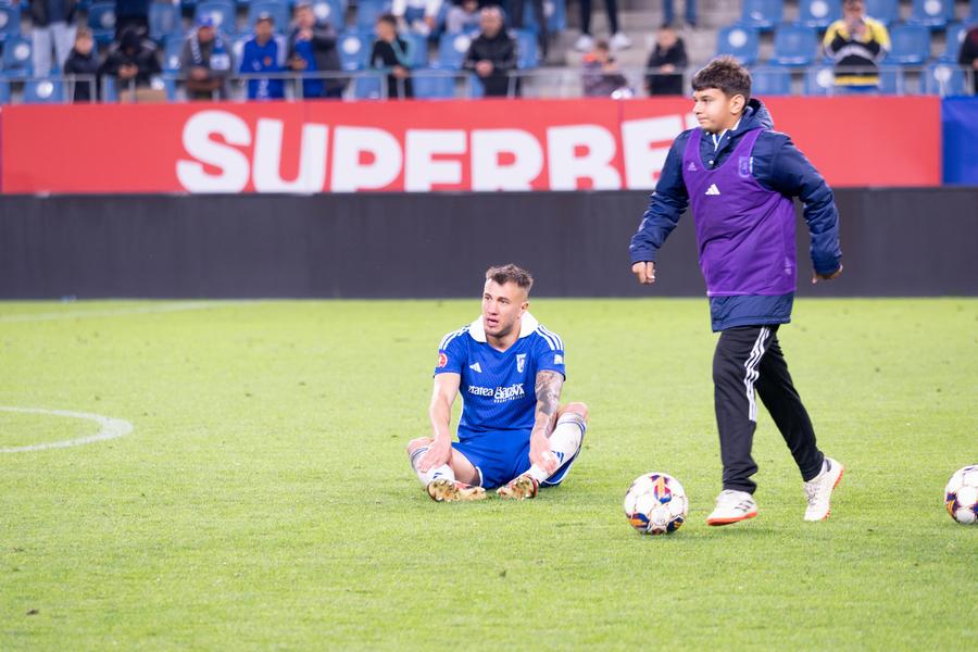 FCU Craiova a pierdut cu Hermannstadt, scor 1-3 și a retrogradat în Liga 2 FOTO Ionuț Iordache (GSP.RO) Ce înseamnă, financiar, retrogradarea lui FCU Craiova în Liga 2 + Anatomia unui dezastru anunțat: punct cu punct, când s-a rupt totul la clubul lui Mititelu