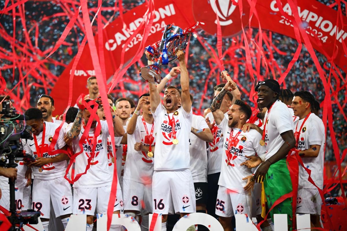FCSB - campioana României 2023-2024 (FOTO Raed Krishan)