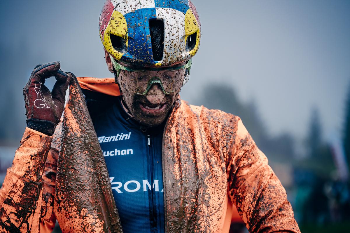 Imagini cât o mie de cuvinte » S-au terminat Campionatele Europene de Mountain Bike de la Cheile Grădiștei