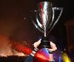 FCSB a plecat de la Arena Națională cu un autocar special. 5.000 de fani i-au așteptat la Ateneul Român FOTO Răzvan Păsărică / sportpictures.eu