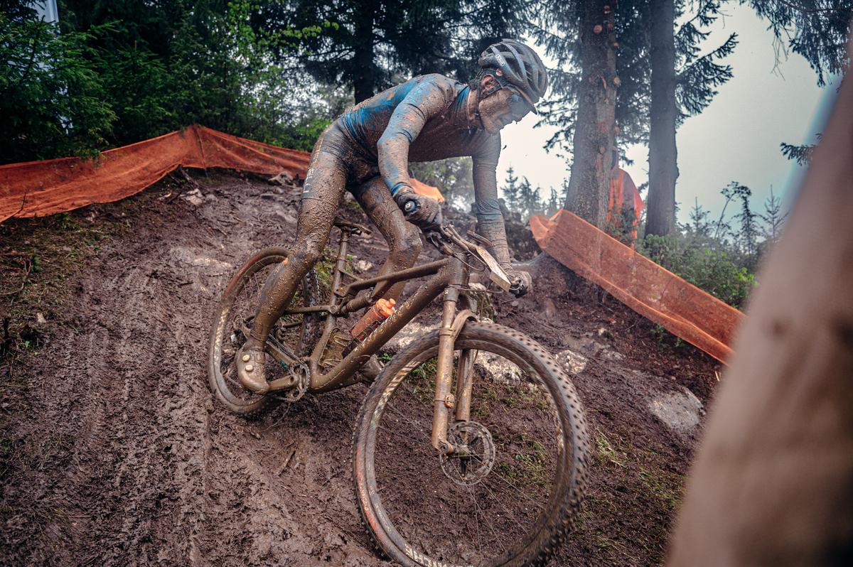 Imagini cât o mie de cuvinte » S-au terminat Campionatele Europene de Mountain Bike de la Cheile Grădiștei
