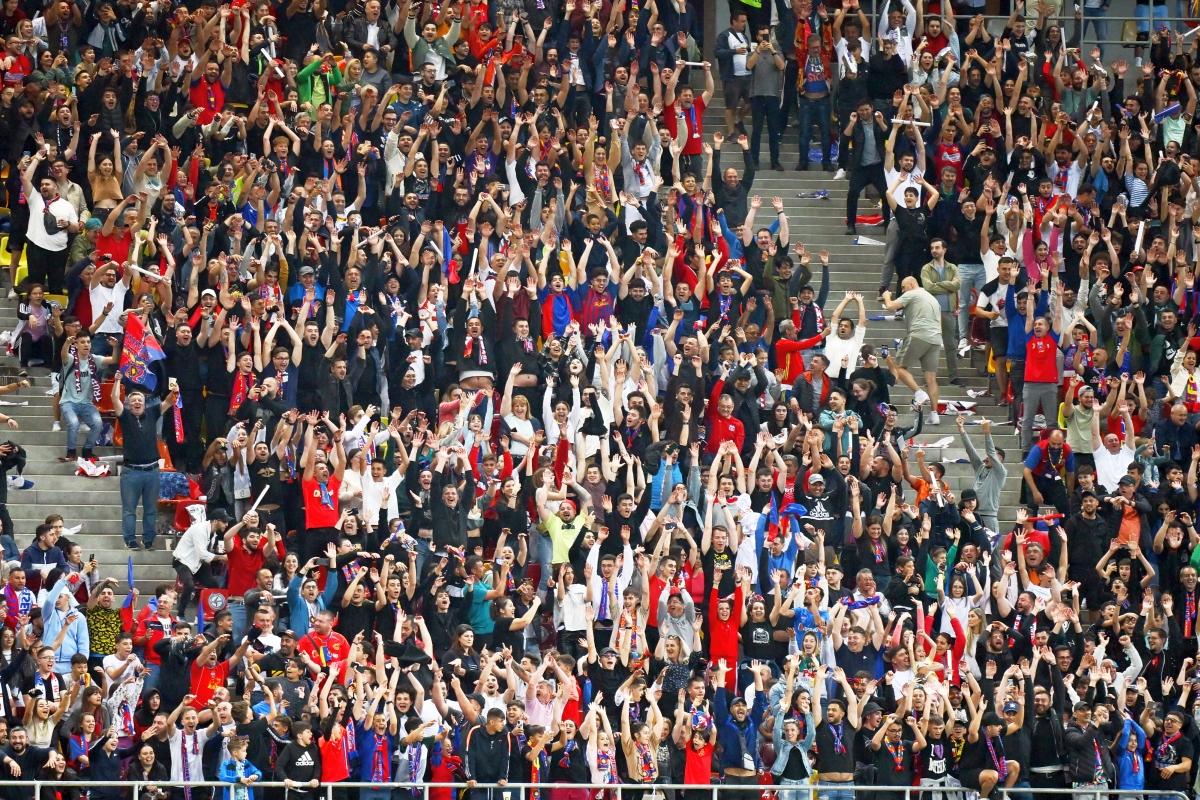 FCSB, campioana României » 50 de imagini de colecție realizate de Raed Krishan, fotoreporterul Gazetei Sporturilor