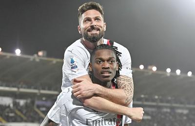 O vedetă de la AC Milan a confirmat plecarea! Unde este așteptat