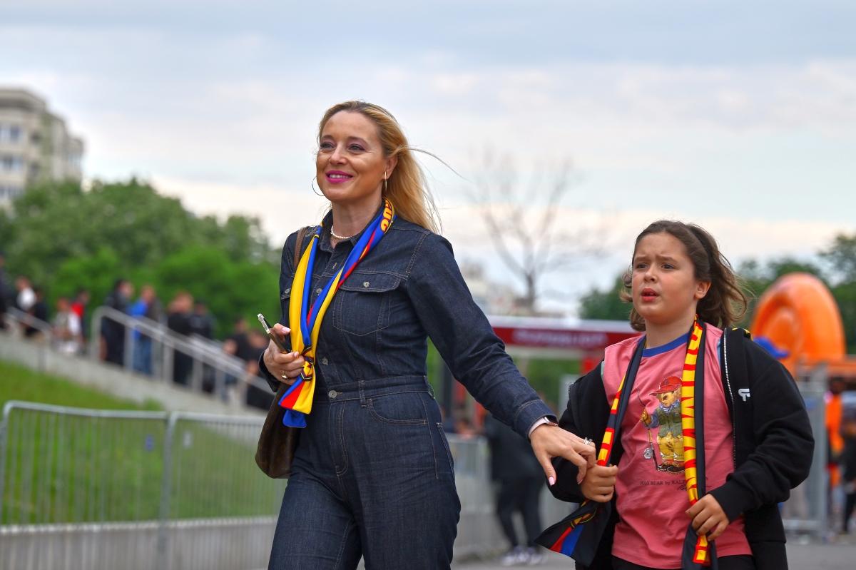 FCSB, campioana României » 50 de imagini de colecție realizate de Raed Krishan, fotoreporterul Gazetei Sporturilor