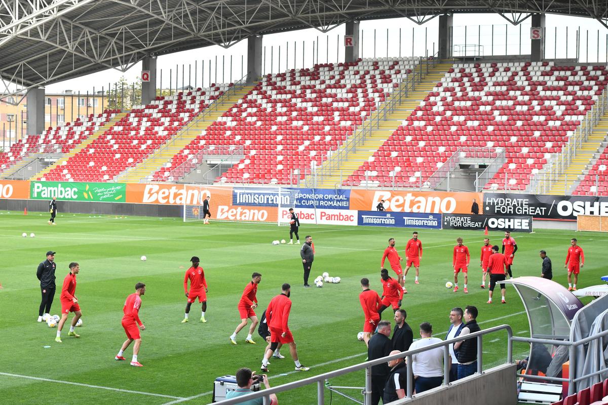 Antrenament Hermannstadt la Arad, înaintea finalei Cupei României cu CFR Cluj