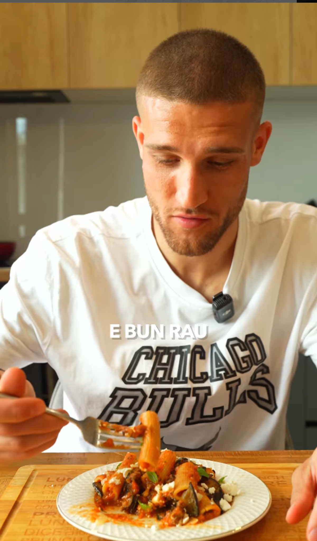„Mamă, e bun rău” » Daniel Bîrligea și-a prezentat meniul favorit pentru o zi: „De la nea Gigi”