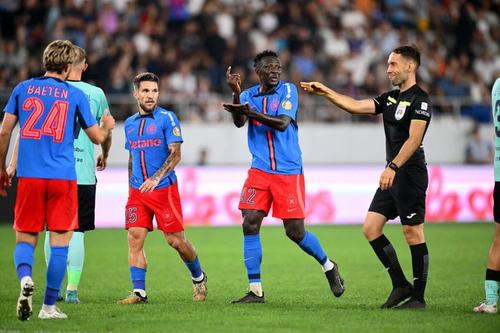 Baeten, Băluță și Alhassan, de la FCSB // FOTO: Imago Images
