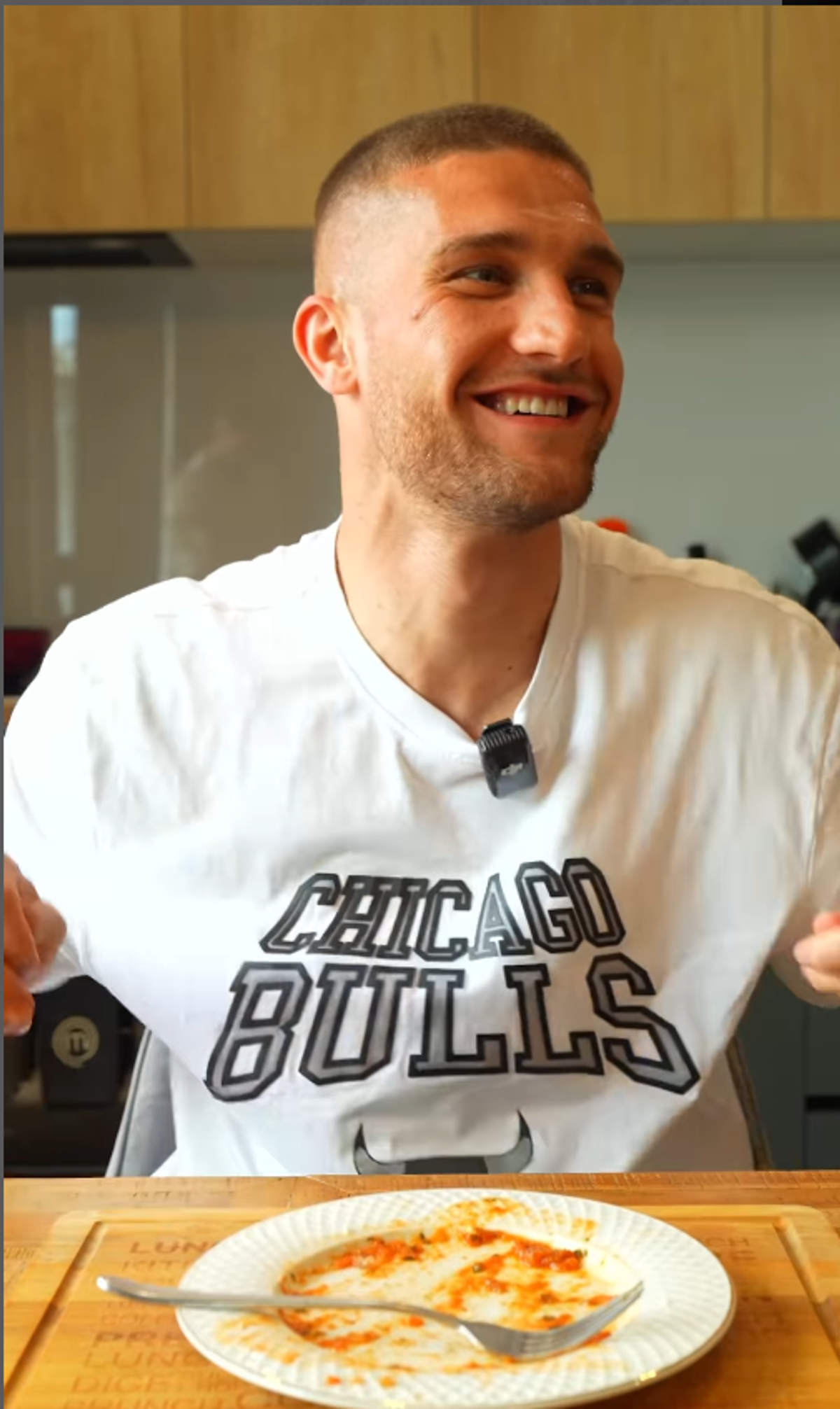 „Mamă, e bun rău” » Daniel Bîrligea și-a prezentat meniul favorit pentru o zi: „De la nea Gigi”