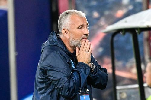 Probleme pentru Dan Petrescu înainte de CFR Cluj - Hermannstadt, finala Cupei României. Foto: Imago