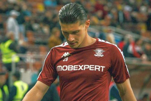 Alex Dobre a revenit la antrenamente și poate juca în FC Argeș - Rapid // FOTO: Facebook @FC Rapid