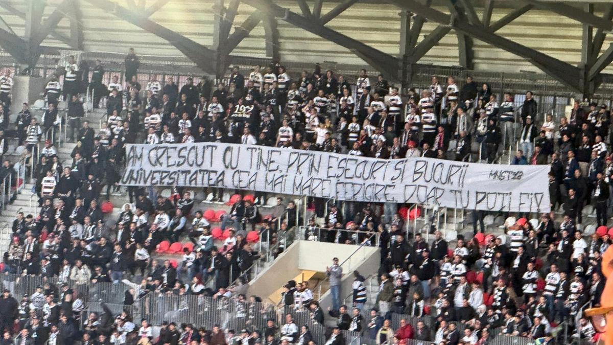 Toate mesajele afișate în tribune la U Cluj - Universitatea Craiova, finala Cupei României Betano