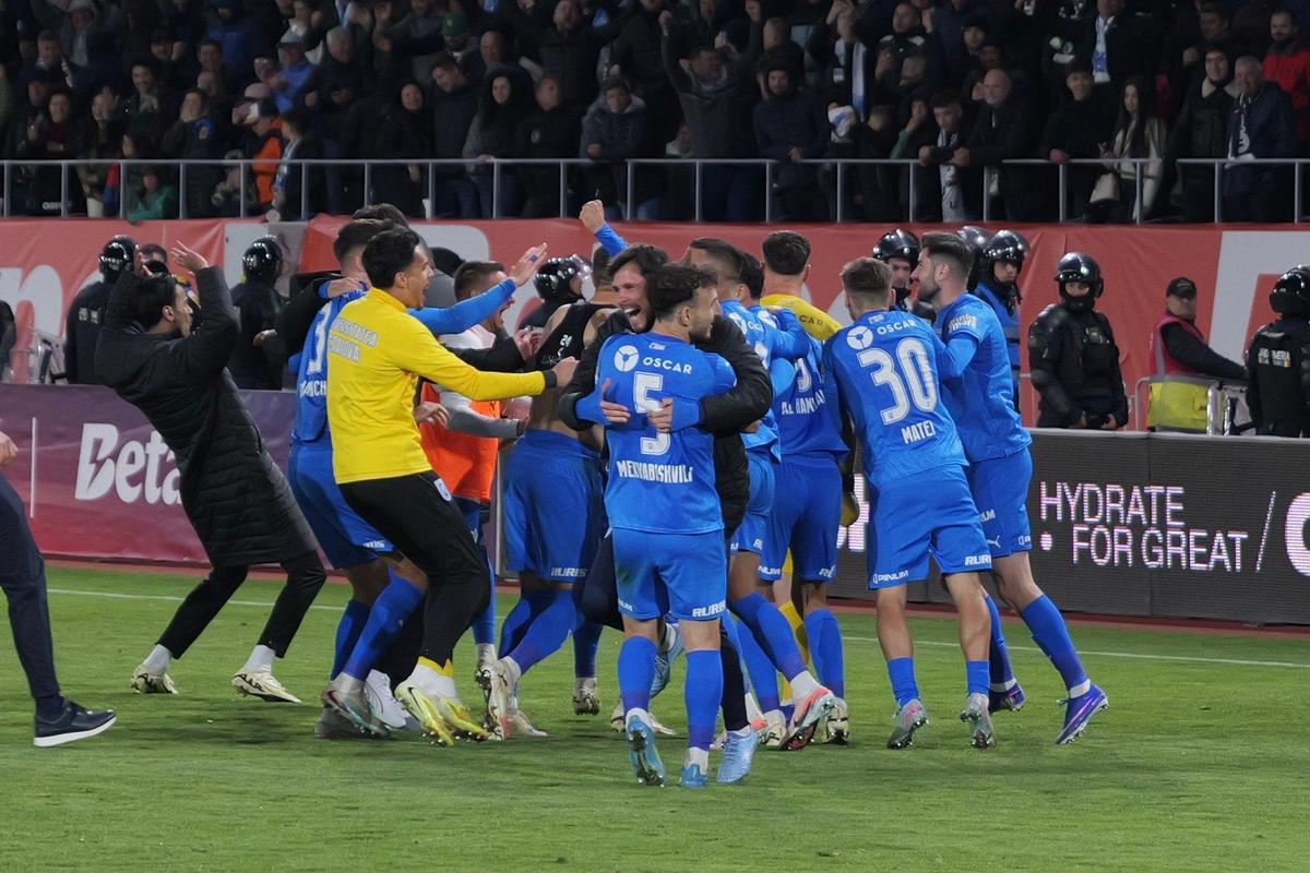 Cum a sărbătorit Universitatea Craiova triumful din Cupa României