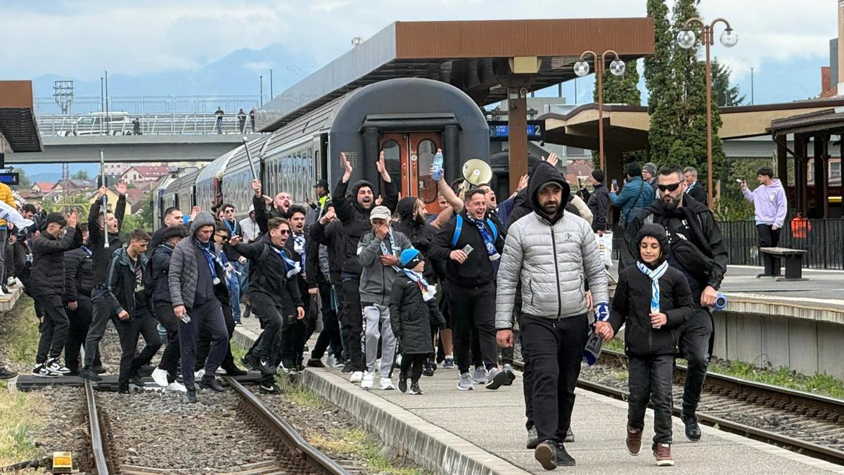 Suporterii Craiovei au plecat spre Sibiu