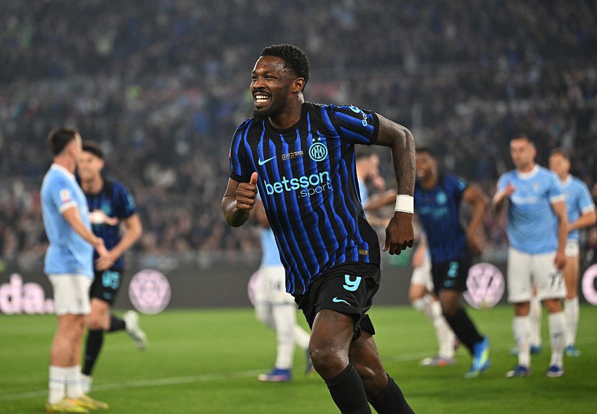 Cristi Chivu a transmis ce urmează, după cele două trofee cucerite cu Inter: „În fotbal, lucrurile se planifică pe termen scurt”