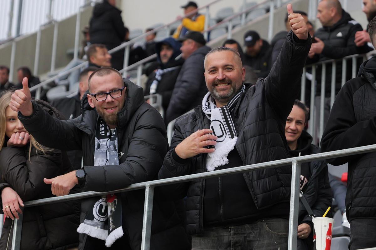 Imagini cu fanii în stadion la Sibiu, înainte de U Cluj - Universitatea Craiova