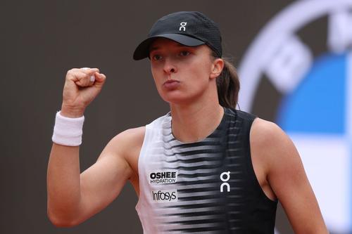 Iga Swiatek s-a calificat în semifinalele turneului de la Roma/Foto: Getty Images