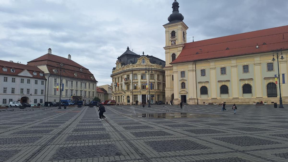 Suporterii Craiovei au plecat spre Sibiu