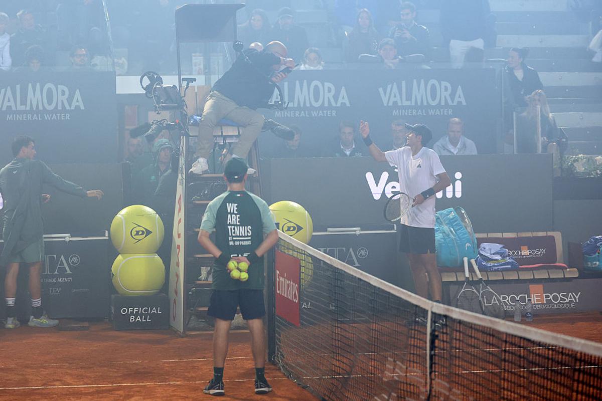 Scene nemaivăzute! Rafael Jodar - Luciano Darderi, sfert de finală la ATP Roma, întrerupt din cauza petrecerii lui Cristi Chivu