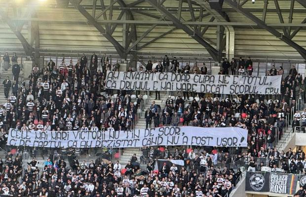 Toate mesajele afișate în tribune la U Cluj - Universitatea Craiova, finala Cupei României Betano