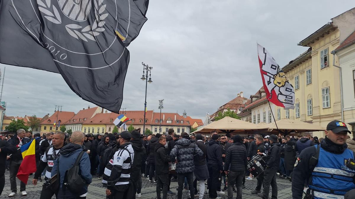 Înainte de U Cluj - Craiova, 13 mai 2026