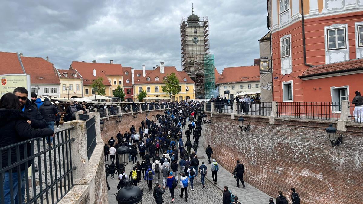 Suporterii Craiovei au ajuns la Sibiu