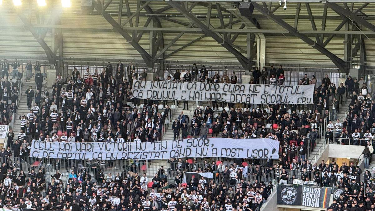 Toate mesajele afișate în tribune la U Cluj - Universitatea Craiova, finala Cupei României Betano