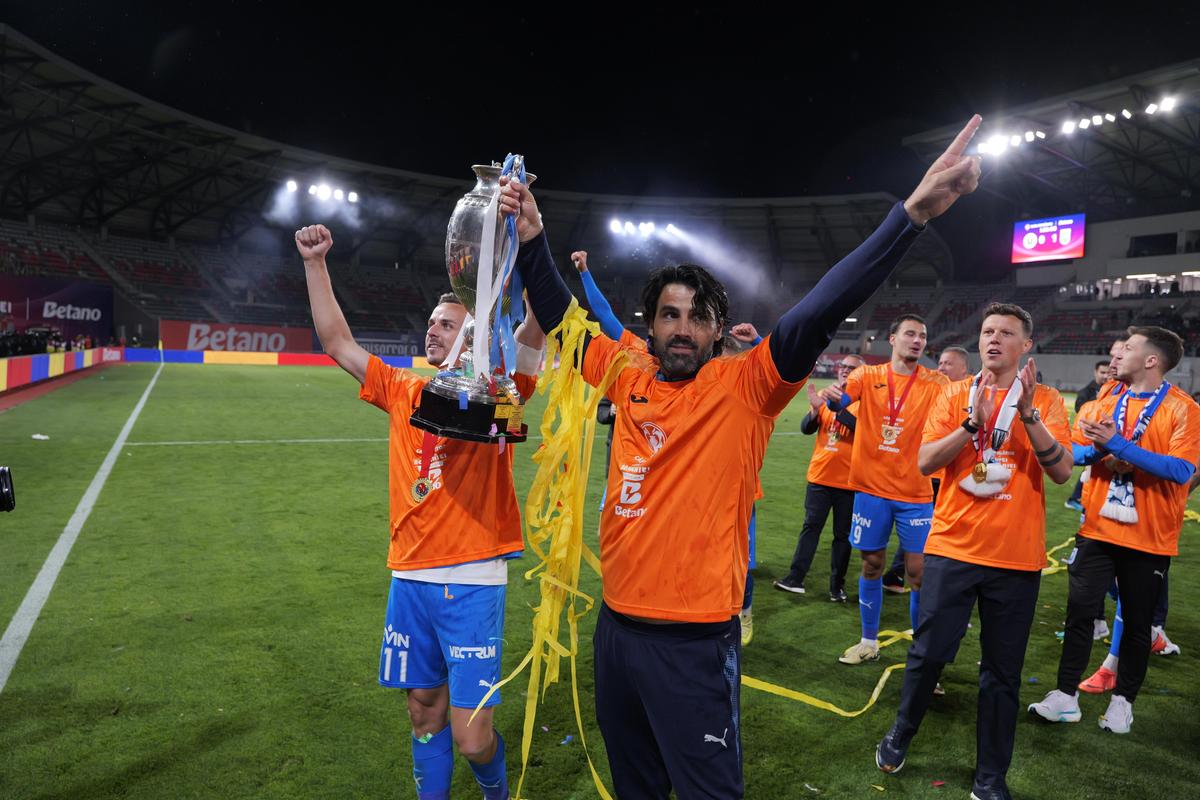 Acord în studio: „El e jucătorul finalei U Cluj - Craiova”