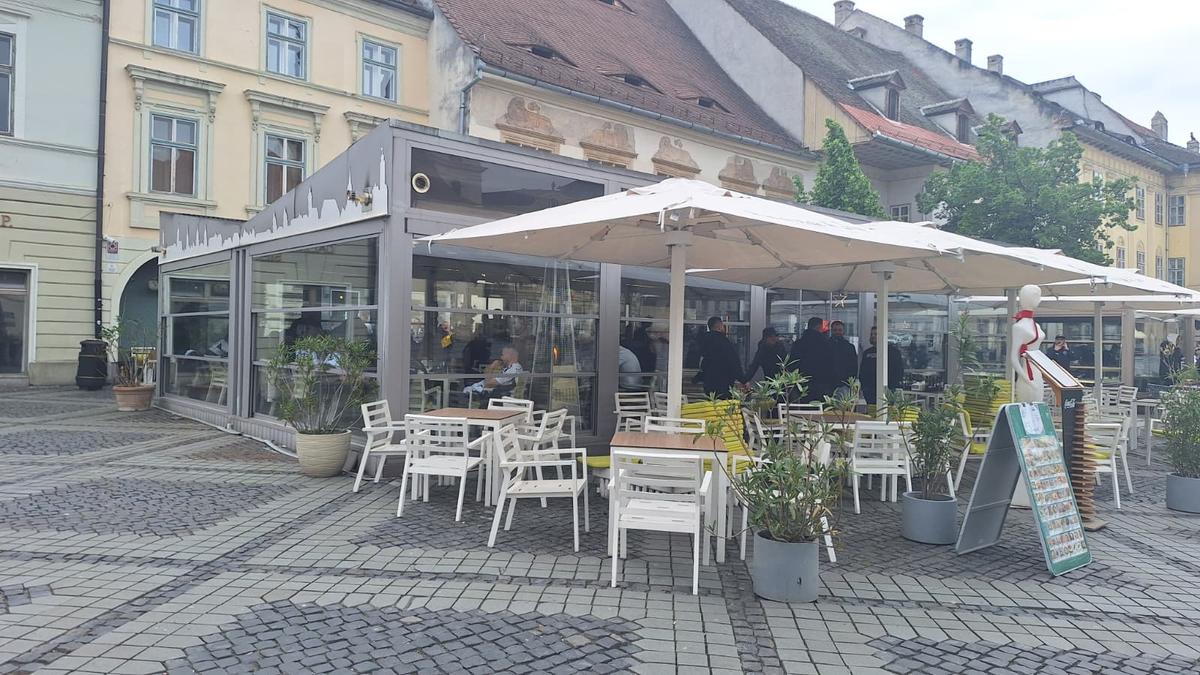 Suporterii Craiovei au plecat spre Sibiu