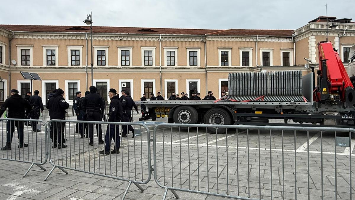 Suporterii Craiovei au plecat spre Sibiu