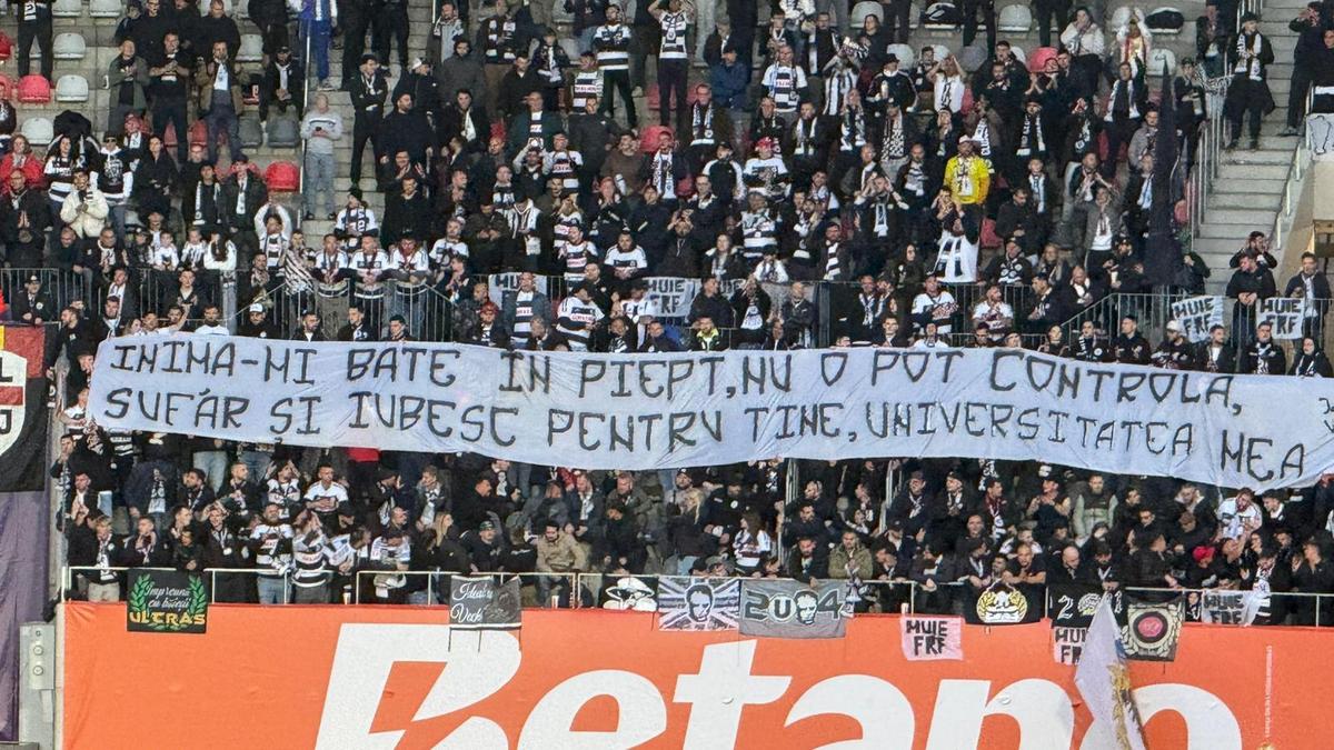 Toate mesajele afișate în tribune la U Cluj - Universitatea Craiova, finala Cupei României Betano