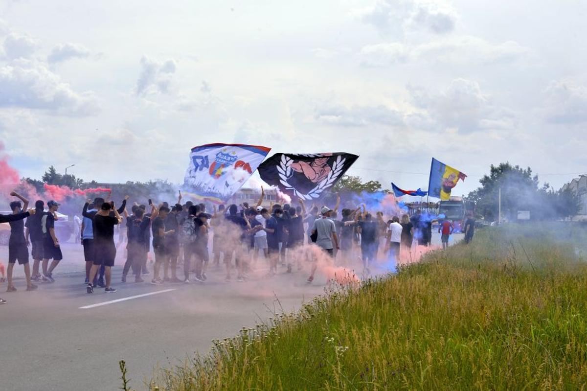 Plecare FCSB spre Cluj