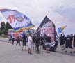 VIDEO+FOTO EXCLUSIV Ultrașii FCSB, spectacol în Berceni! Imagini de la plecarea „roș-albaștrilor” la Cluj